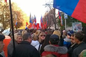 Севастопольцы отметили День народного единства многотысячным шествием