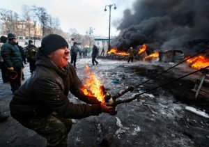 Амнистия евромайдана vs амнистия сепаратистов, или – никогда не говори никогда. Очень поучительный анализ закона об амнистии участников майдана в котором хунта сама перечислила все его преступления.