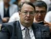 Советник министра МВД Антон Геращенко «Криминальные элементы бегут из Донбасса на Украину, потому что им не нравится под властью боевиков...»