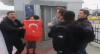 Турецкий пикет: в Стамбуле пойманным американским военным надели на головы пакеты