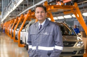 Президент ОАО ''АВТОВАЗ'' Андерссон Бу Инге сжег Центральную библиотеку АвтоВАЗа, библиотеку НТЦ АвтоВАЗа и библиотеку корпоративного университета АвтоВАЗа. Всего более 600 000 томов.