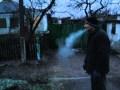 Правосек общается с местным. Село Первомайське, Ясиноватський район, Донецька область.