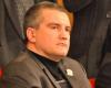 Аксенов настоятельно попросил чиновников и силовиков Крыма сдать украинские паспорта
