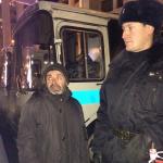 Шендерович угрожает трясущемуся от ужаса ОМОНовцу