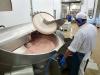 Россиян хотят проинформировать, сколько мяса в колбасе и сколько добавок в соках