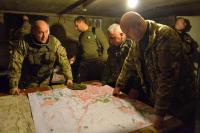 Может мне кто-то сказать, это вообще Украина на карте или море и какие-то острова?