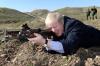 Мэр Лондона сфотографировался с автоматом Калашникова в Ираке