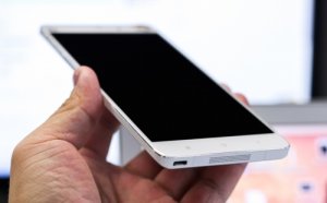 «Мегафон» собрался продавать в России «китайский Apple»