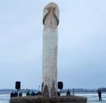 Вчера в эстонском городе Вильянди был открыт «Монумент благих намерений»…