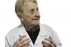 Старейший практикующий хирург России: «Нельзя считать пациентов клиентами»