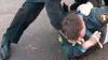 Молодой парень избил двух полицейских, остановивших его за нарушение ПДД