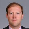 Мантуров: негативные факторы в промышленности РФ только начинают активно проявляться