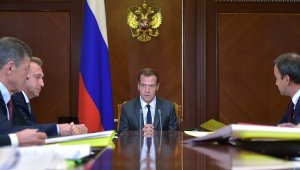 Медведев озвучил формулу новой модели роста экономики России
