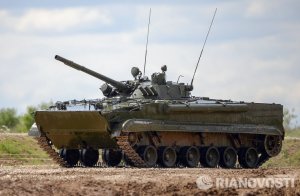 Более 600 военных ЮВО осваивают вооружение и технику в горах Абхазии
