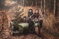 Новый год к нам мчится