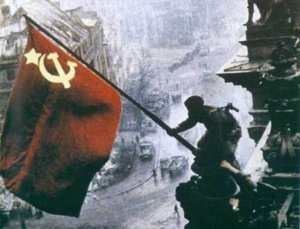 Молдавский суд постановил, что 9 мая – День Победы, а не «День Европы»(Мэр Кишинева не хочет признавать решение суда: «Это все равно, что я сам себе отрежу руку или воткну себе нож в грудь» )