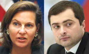 Сурков доложил Путину об итогах переговоров с Нуланд - Песков