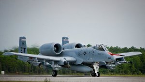 США решили не списывать устаревшие штурмовики из-за ИГ и России