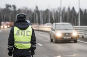 В Москве при падении с эстакады погиб сотрудник ДПС