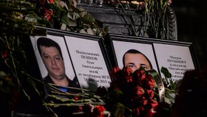 Сирийские ополченцы надели майки с портретом погибшего русского пилота