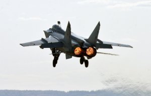 Истребитель МиГ-31 разбился в Красноярском крае, экипаж катапультировался