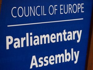 ПАСЕ решила наказывать европейских парламентариев за несогласованное с Украиной посещение Крыма, кроме случаев исполнения их обязанностей, связанных с членством в Ассамблее