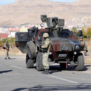 Hawar News: Турецкие войска пересекли границу с Сирией