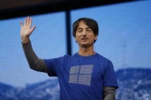 Вице-президент Microsoft попался на использовании смартфона конкурента - iPhone