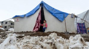 Die Welt: "Анкара хочет теперь пять миллиардов евро..... " (Турция требует у ЕС дополнительные миллиарды для поддержки беженцев)