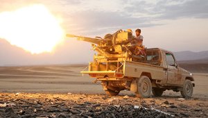 Десятки солдат арабской коалиции погибли в результате попадания баллистической ракеты по базе Аль-Анад