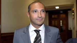 Сыну главы французского МИДа предъявлено обвинение в «подлоге»