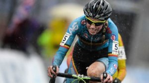 Глава UCI подтвердил, что на велосипеде бельгийской гонщицы был установлен мотор