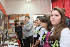 В Алтайском крае почтили память погибших во время блокады Ленинграда