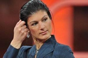 Сара Вагенкнехт жестко отреагировала на попытки киевской власти фильтровать состав немецкой делегации