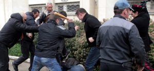 Избившие беженцев жители Мурманска восхитили Запад