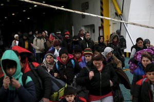 Берлин удивило желание Анкары привлечь НАТО для решения кризиса с беженцами: "Это не сфера компетенции НАТО отодвинуть или остановить лодки с беженцами"