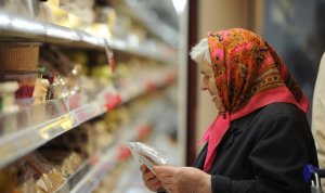 Покупательная способность россиян падает, они переходят на дешёвые товары