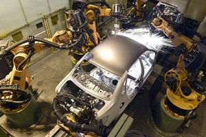 Убытки «АвтоВАЗа» выросли втрое и составили 73,8 миллиарда рублей за 2015 год