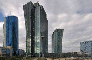В сети появилось видео пожара в здании "Абу-Даби Плаза" в Астане