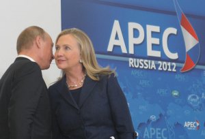 Forbes: Путин может решить исход президентской гонки в США