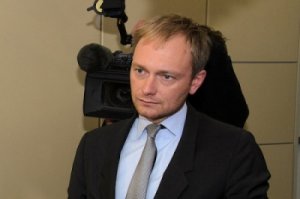 Меркель достала не только собственный парламент, но и страны ЕС