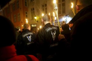 Эстонские "Солдаты Одина" на марше – против мигрантов, но за русских