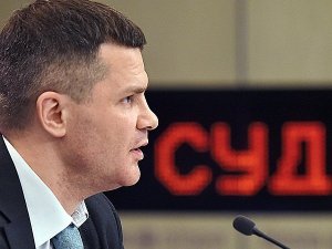 Владельца аэропорта Домодедово оставили под арестом