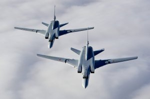 Бомбардировщики Ту-22М3 вылетели из Сибири в Таджикистан на учения