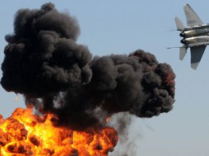 В Сирии разбился военный самолет, оппозиция утверждает, что сбила его