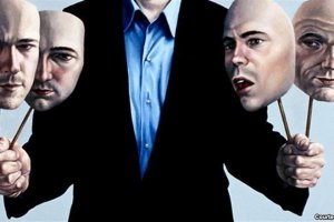 (Бойся данайцев) США готовят «троянского коня» для России в Донбассе