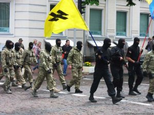 Националистов «Азова» не пустили на марш нацистов в Риге
