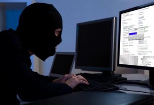 Хакеры атаковали десятки российских банков, рассылая письма от имени ЦБ РФ