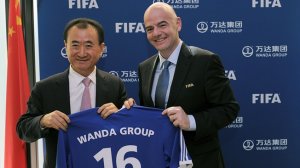 [Футбол все популярнее в Китае] Китайский концерн Wanda Group стал главным спонсором ФИФА