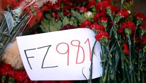 В Риге полицейского могут уволить за реакцию на крушение Boeing